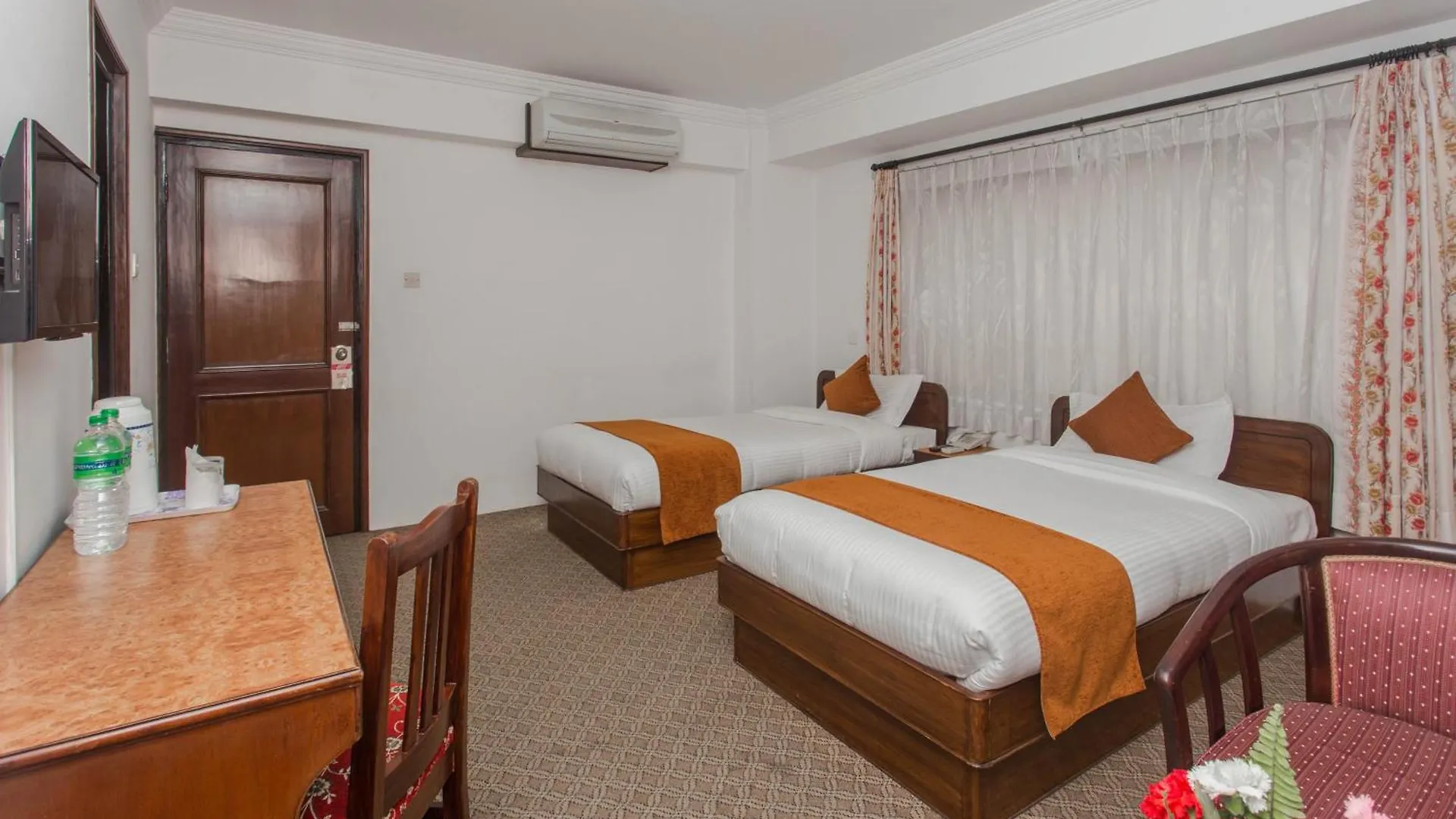 Fuji Hotel Kathmandu 2*,  Nepal